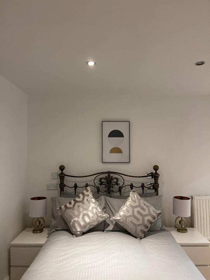 Luxury 2-Bedroom Apartment In The Heart Of Manchester City Centre Kültér fotó